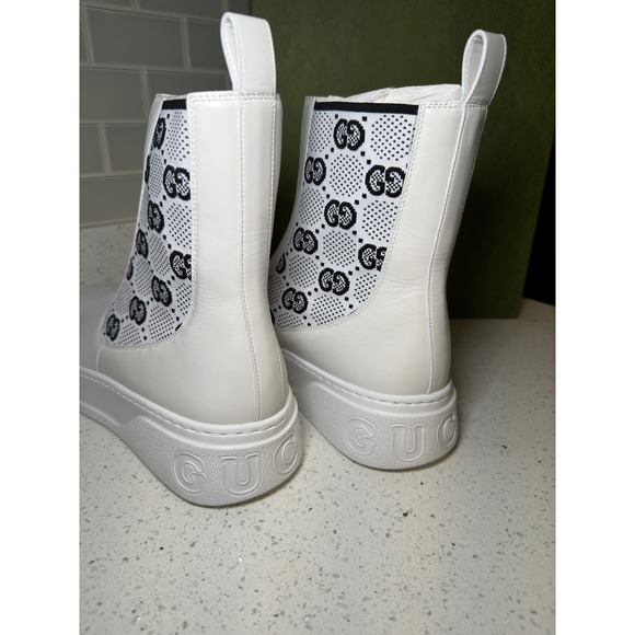 Gucci GG Monogram White Leather Chelsea Boots Women's Size 42 NWT With Box - Picture 2 of 5